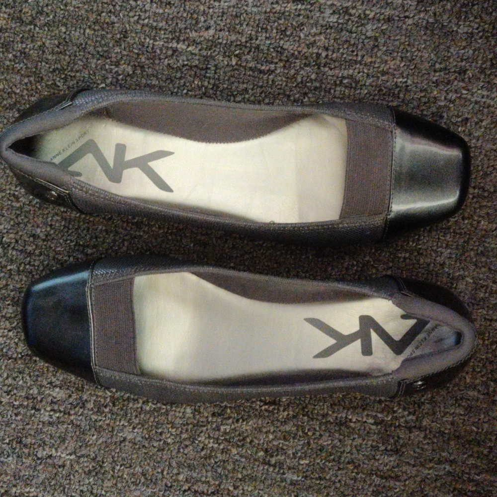 Women's Anne Klein Sport 9.5M Faux Snake Skin